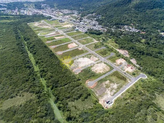Terreno com 459m², à venda, no bairro Vargem do Bom Jesus em Florianópolis