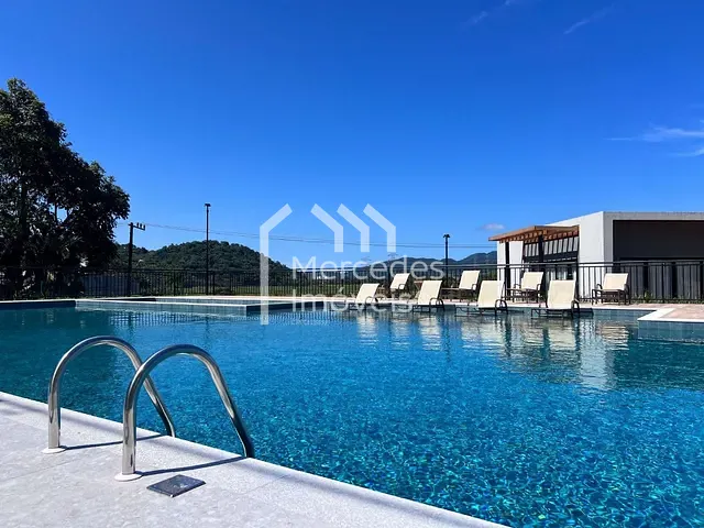 Terreno com 200m², à venda, no bairro Rio do Meio em Itajaí