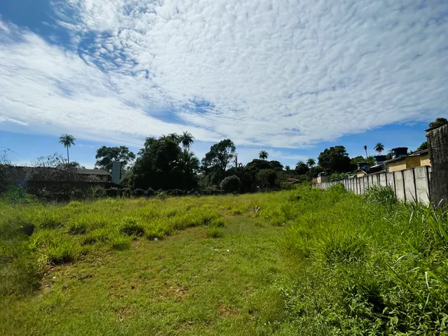 Terreno com 2000m², à venda, no bairro Centro em Mateus Leme