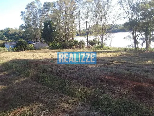 Terreno com 300m², à venda, no bairro Interior em Nicolau Vergueiro