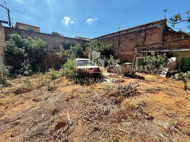 Terreno com 189m², à venda, no bairro Parque Xangri-Lá em Contagem
