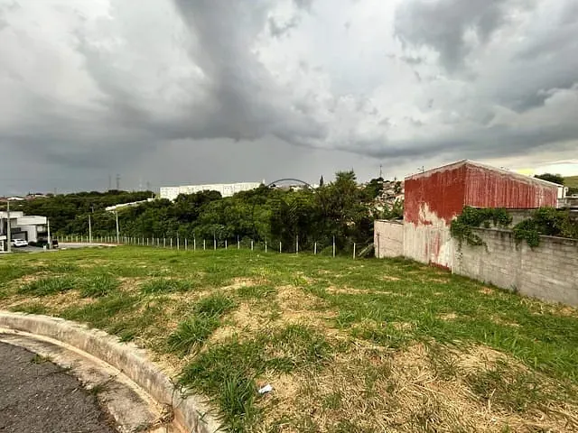 Terreno com 183m², à venda, no bairro Morada dos Nobres em Taubaté