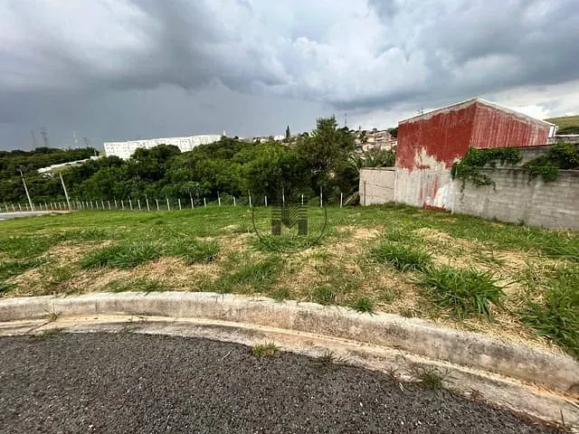 Terreno com 183m², à venda, no bairro Morada dos Nobres em Taubaté