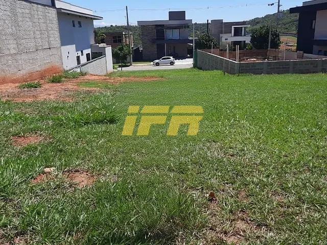 Terreno com 300m², à venda, no bairro Loteamento Residencial Fazenda Casa Grande em Taubaté