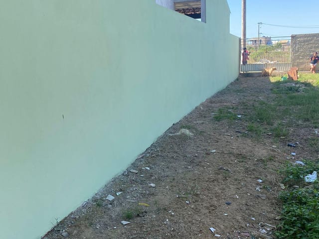 Terreno com 220m², à venda, no bairro Parque Baronesa em Goitacazes