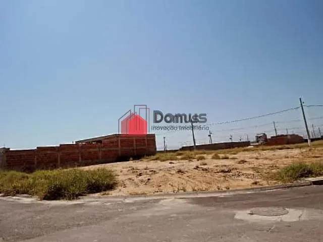 Terreno com 246m², à venda, no bairro Residencial Vale das Acácias em Pindamonhangaba
