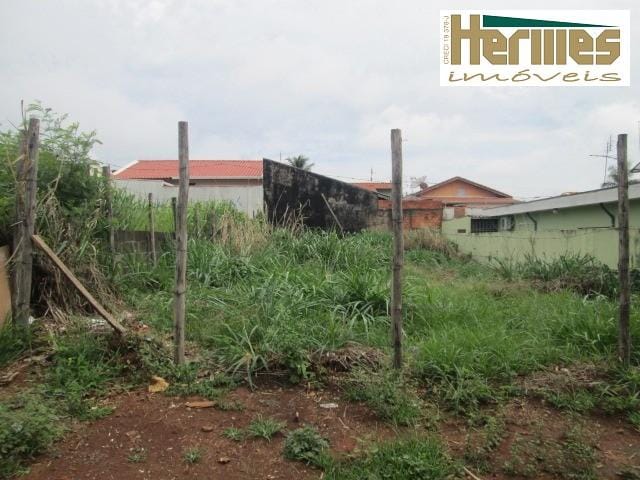 Terreno com 250m², para alugar, no bairro Bonfim em Paulínia