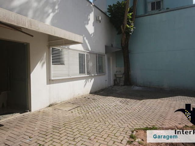 Terreno com 276m², à venda, no bairro Centro em Balneário Camboriú