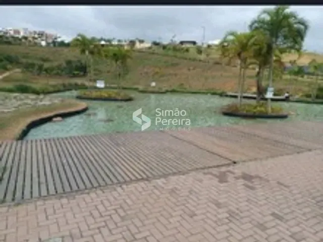 Terreno com 386m², à venda, no bairro Salvaterra em Juiz de Fora