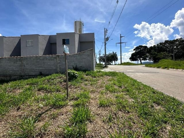 Terreno com 500m², à venda, no bairro Recanto do Sol em Extrema