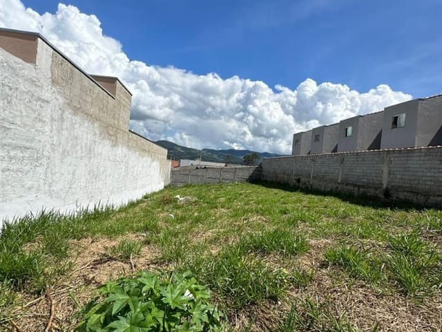 Terreno com 500m², à venda, no bairro Recanto do Sol em Extrema