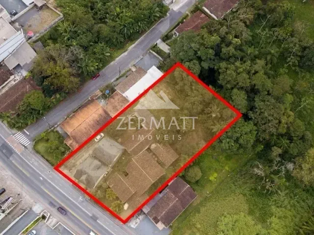 Terreno com 2577m², à venda, no bairro Velha em Blumenau