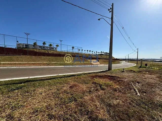 Terreno com 301m², à venda, no bairro Condomínio Alto da Boa Vista em Senador Canedo
