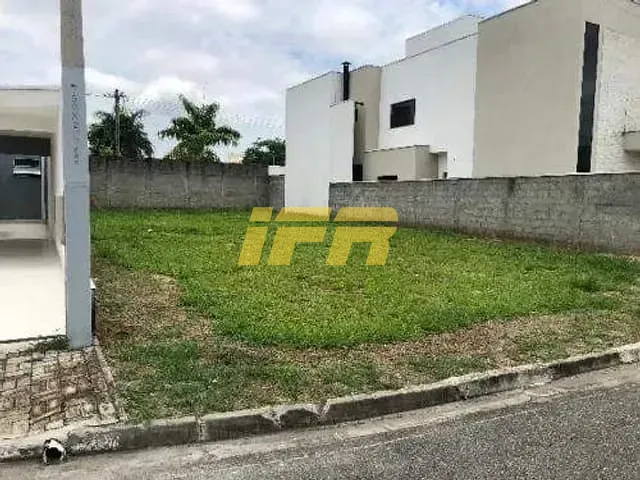 Terreno com 300m², à venda, no bairro Loteamento Residencial Parque das Araucárias em Tremembé