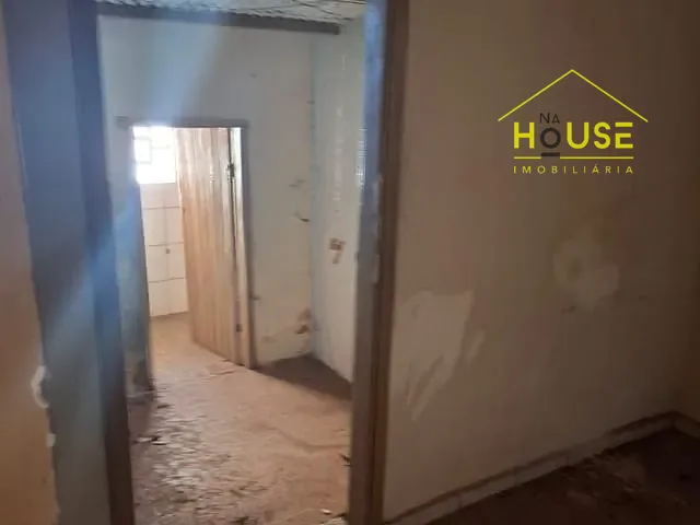 Terreno com 231m², à venda, no bairro Parque Vila Nova em Fernandópolis