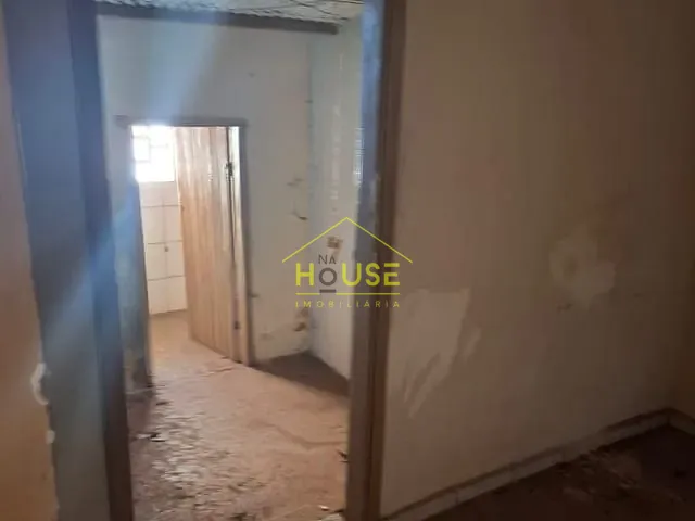 Terreno com 231m², à venda, no bairro Parque Vila Nova em Fernandópolis
