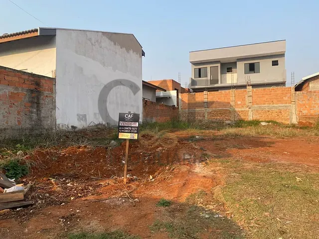 Terreno com 200m², à venda, no bairro Moinho Residencial em Holambra