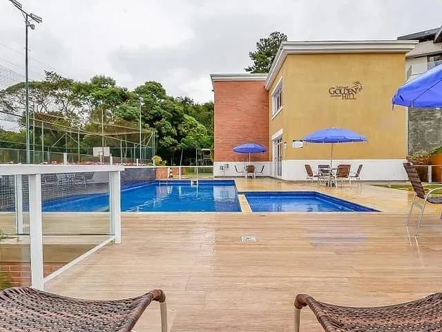 Terreno com 483m², à venda, no bairro São Braz em Curitiba