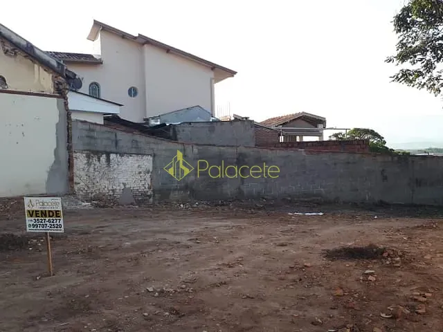 Terreno com 167m², à venda, no bairro Centro em Pindamonhangaba