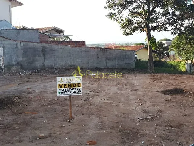Terreno com 167m², à venda, no bairro Centro em Pindamonhangaba