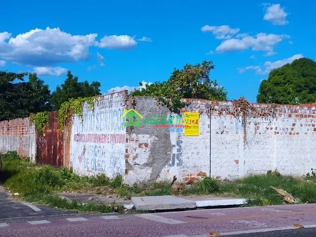 Terreno 1 quarto e 1 banheiro, à venda, no bairro Acarape em Teresina