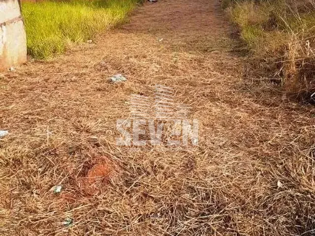 Terreno com 275m², à venda, no bairro Vila Santista em Bauru