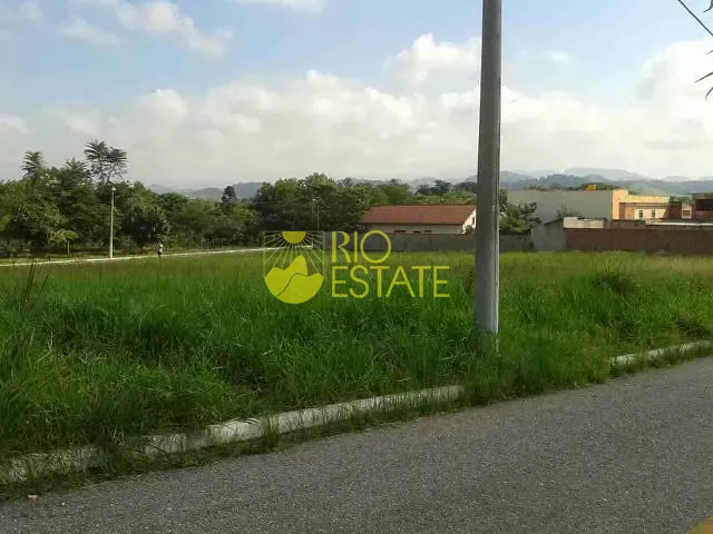 Terreno com 370m², à venda, no bairro Colinas em Porto Real