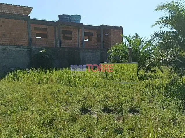 Terreno com 450m², à venda, no bairro Olivença em Ilhéus