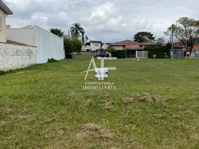 Terreno com 698m², à venda, no bairro Areão em Taubaté