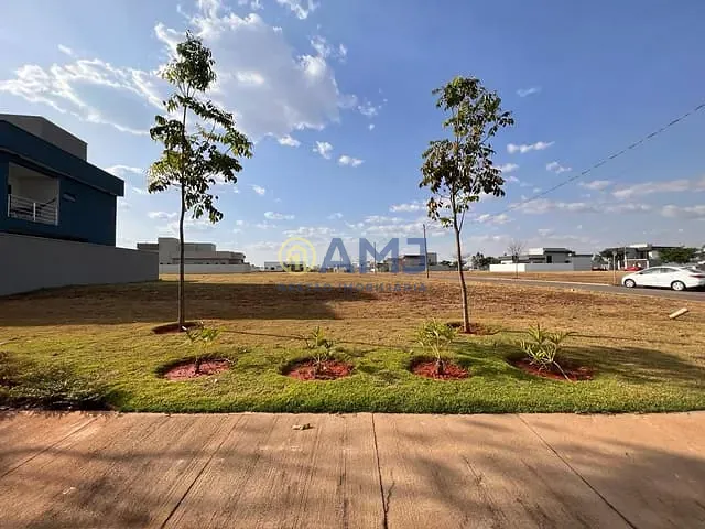 Terreno com 402m², à venda, no bairro Terras Alpha 2 em Senador Canedo