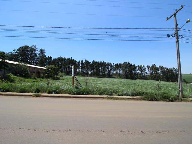 Terreno com 21561m², à venda, no bairro Chapada em Ponta Grossa
