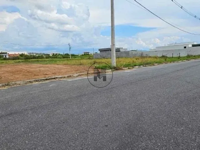 Terreno com 250m², à venda, no bairro Loteamento Villagio Itálian em Guaratinguetá