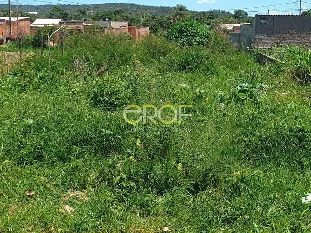 Terreno com 300m², à venda, no bairro Setor Bela Vista em Formosa