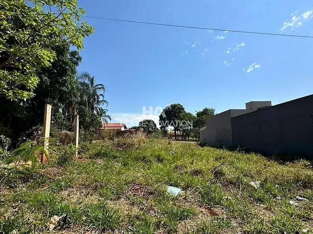 Terreno com 600m², à venda, no bairro Conjunto Vera Cruz em Goiânia