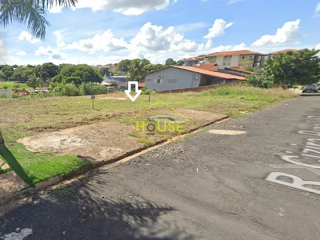 Terreno com 450m², à venda, no bairro Jd. Res. Pôr do Sol em Fernandópolis