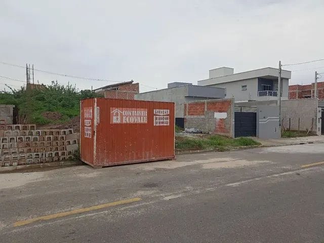 Terreno com 150m², à venda, no bairro Quintas de Santa Cruz em Taubaté