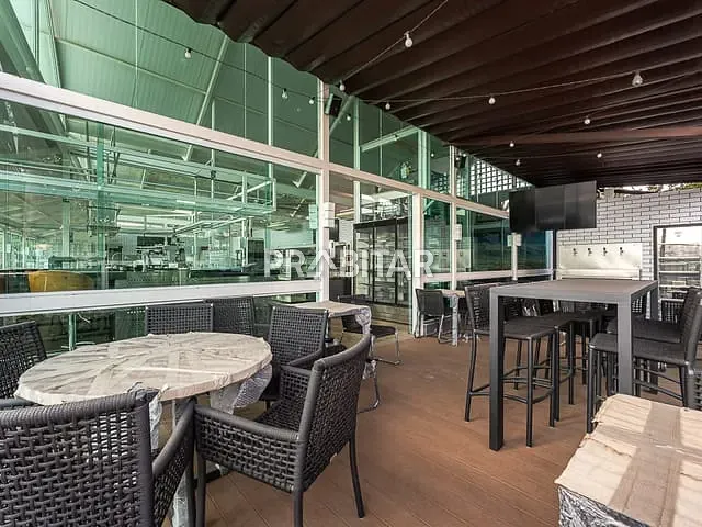 Loja com 900m², à venda, no bairro Vila Hamburguesa em São Paulo