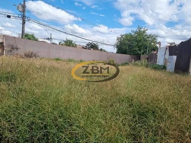 Terreno com 453m², à venda, no bairro Califórnia em Londrina