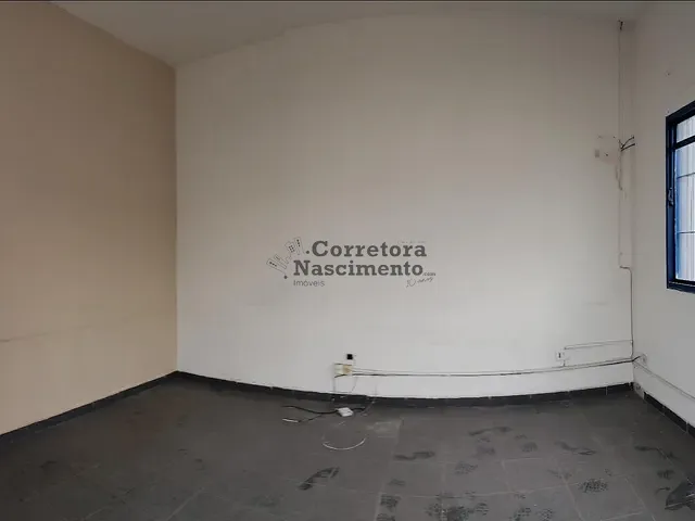 Terreno com 537m², para alugar, no bairro Residencial São Paulo em Jacareí