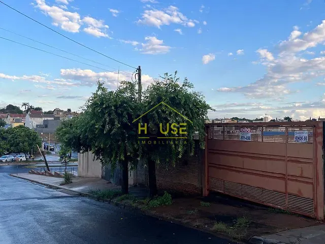 Terreno com 380m², à venda, no bairro Jardim Residencial Por do Sol em Fernandópolis