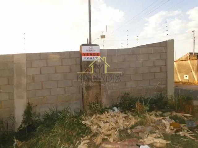Terreno com 330m², à venda, no bairro Jardim Sao Judas em Guaxupé