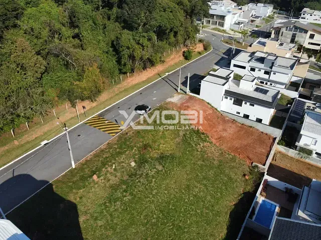 Terreno com 300m², à venda, no bairro Jardim Quintas das Videiras em Jundiaí