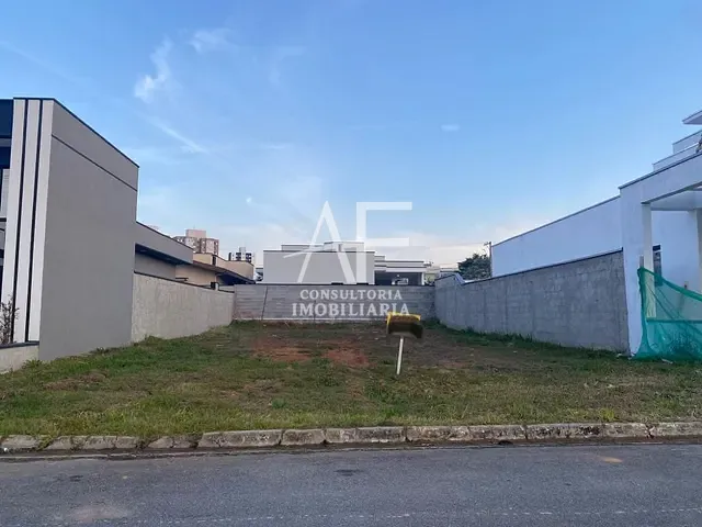 Terreno com 300m², à venda, no bairro Bairro dos Guedes em Tremembé