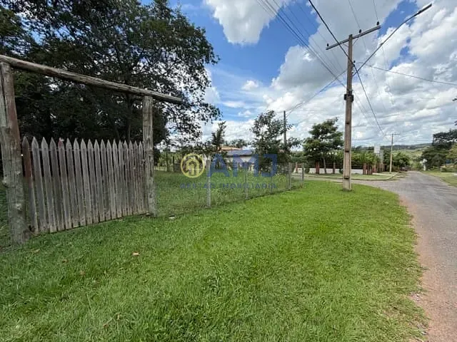 Terreno com 1387m², à venda, no bairro Zona Rural Hidrolandia em Hidrolândia