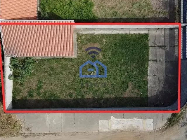 Terreno com 330m², à venda, no bairro Praia das Palmeiras em Caraguatatuba