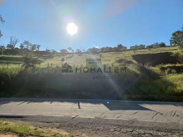 Terreno com 2100m², à venda, no bairro Piedade em Itajubá