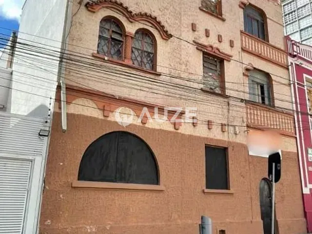 Terreno com 283m², à venda, no bairro Centro em Curitiba