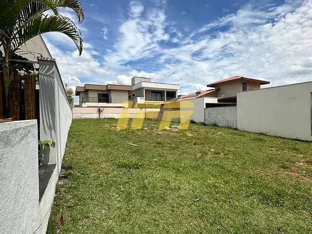 Terreno com 404m², à venda, no bairro Condomínio Ouroville em Taubaté