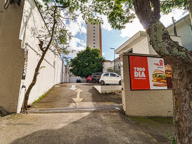Foto do Terreno - Terreno comercial para venda em Indianópolis, 400m² | Lares e Andares Imóveis