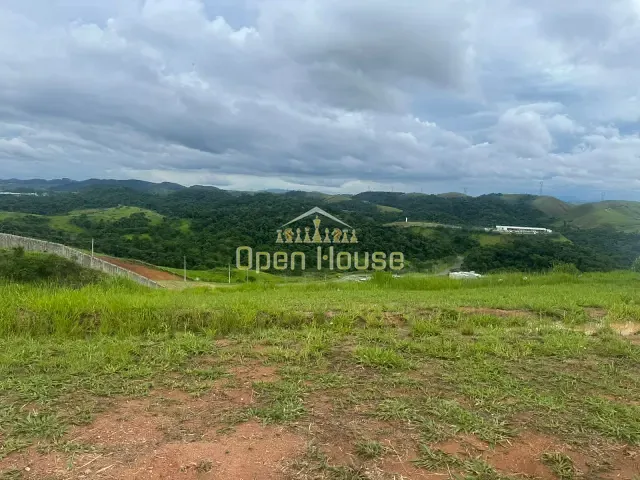 Terreno com 242m², à venda, no bairro Casa de Pedra em Volta Redonda